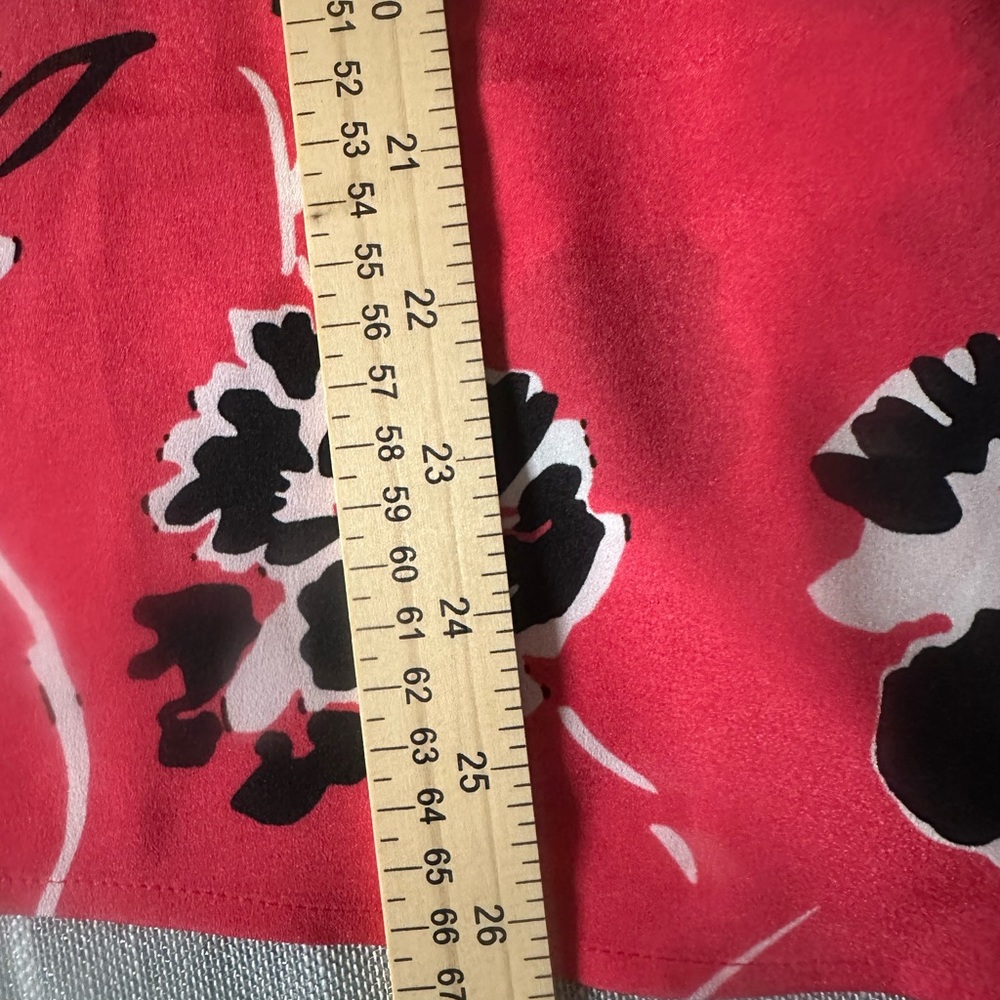 Blouse NWOT with flaps - Picture 7 of 8
